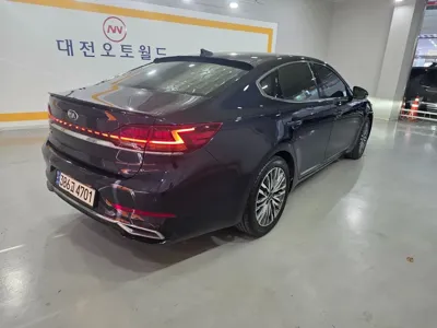 Kia K7 2020, 92796 км, за 10437.18 USD