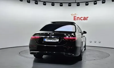 Mercedes-Benz S-Class 2023, 60805 км, за 70684.08 USD