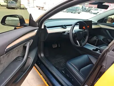 Tesla Model 3 2023, 39900 км, за 21654.42 USD - фото 16