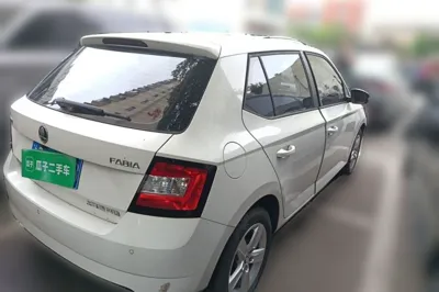 Skoda Fabia 2016, 26600 км, за 5675 USD