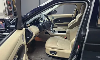 Land Rover Range Rover Evoque 2018, 49446 км, за 10371.54 USD - фото 10