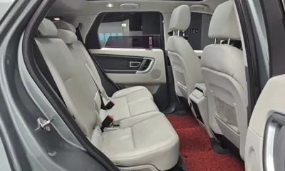 Land Rover Discovery Sport 2018, 68743 км, за 9867.54 USD - фото 12