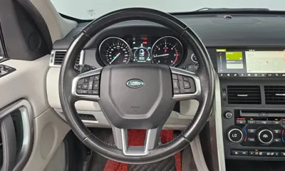 Land Rover Discovery Sport 2018, 68743 км, за 9867.54 USD - фото 13