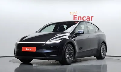 Tesla Model Y · 2026 год