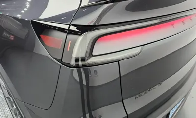 Tesla Model Y 2026, 231 км, за 52448.47 USD - фото 23