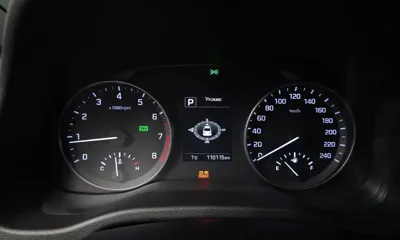 Hyundai Avante 2016, 110115 км, за 7218.54 USD - фото 8