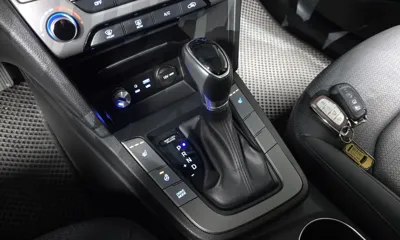 Hyundai Avante 2016, 110115 км, за 7218.54 USD - фото 9