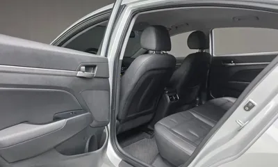 Hyundai Avante 2016, 110115 км, за 7218.54 USD - фото 18