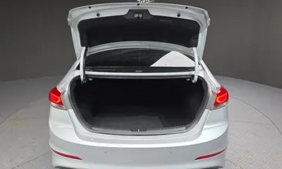 Hyundai Avante 2016, 110115 км, за 7218.54 USD - фото 20