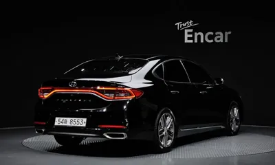 Hyundai Grandeur 2018, 202690 км, за 5863.2 USD