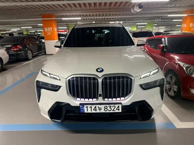BMW X7 · 2024 год