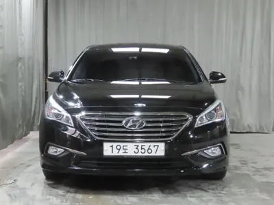Hyundai Sonata 2015, 193072 км, за 3446.26 USD