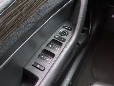 Hyundai Sonata 2015, 193072 км, за 3444.68 USD - фото 12