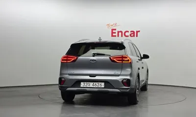 Kia Niro 2020, 69172 км, за 12552.89 USD