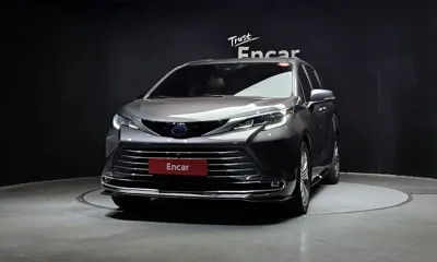 Toyota Sienna 2022, 83568 км, за 25702.01 USD