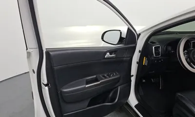 Kia Sportage 2019, 135686 км, за 8595.43 USD - фото 24