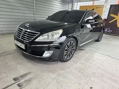 Hyundai Equus · 2012 год