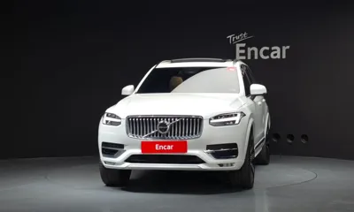 Volvo XC90 2025, 9796 км, за 46934.91 USD