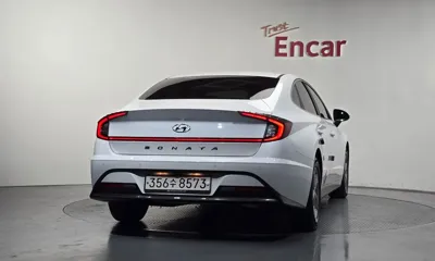 Hyundai Sonata 2022, 39075 км, за 10765.39 USD