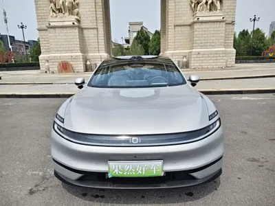 Qiyuan 长安启源A06 · 2026 год