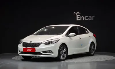 Kia K3 · 2015 год