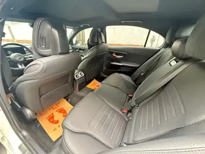 Mercedes-Benz C-Class 2025, 25000 км, за 30723.36 USD