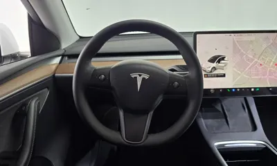 Tesla Model Y 2024, 81342 км, за 24937.64 USD - фото 13