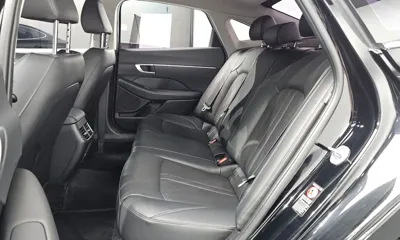 Hyundai Sonata 2023, 41813 км, за 14626.53 USD - фото 12