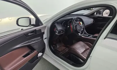 Jaguar XE 2016, 163335 км, за 2931.6 USD - фото 11