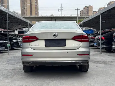 Volkswagen Lavida 2018, 130000 км, за 6249.55 USD
