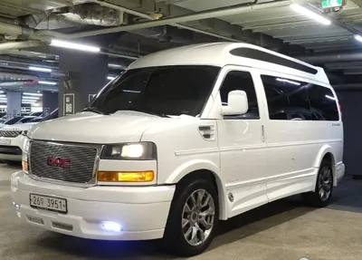 GMC Savana 2022, 18000 км, за 48859.96 USD