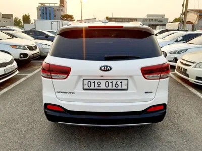 Kia Sorento 2016, 159000 км, за 8143.33 USD
