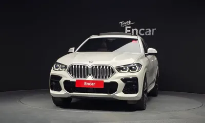 BMW X6 2022, 65117 км, за 50016.51 USD