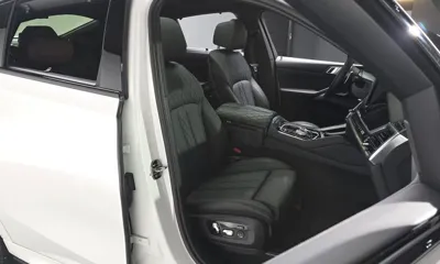 BMW X6 2025, 12848 км, за 72011.88 USD - фото 10