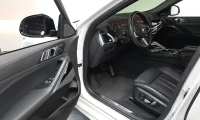 BMW X6 2025, 12848 км, за 72011.88 USD - фото 12
