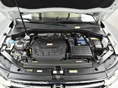 Volkswagen Tiguan 2022, 42675 км, за 19036.37 USD - фото 6