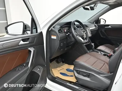 Volkswagen Tiguan 2022, 42675 км, за 19036.37 USD - фото 11