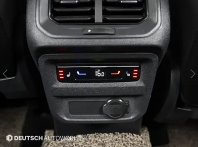 Volkswagen Tiguan 2022, 42675 км, за 19036.37 USD - фото 16