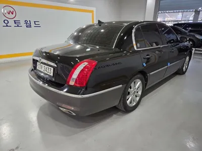 Kia Opirus 2010, 129589 км, за 2297.49 USD