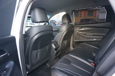 Hyundai Santafe 2019, 66360 км, за 14171.48 USD - фото 16