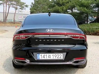 Hyundai Grandeur 2022, 40073 км, за 16256.84 USD