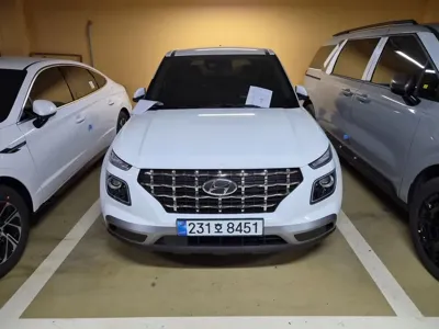 Hyundai Venue 2026, 5 км, за 2019.03 USD