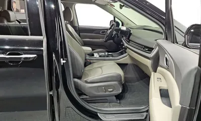 Kia Canival 2025, 32475 км, за 27082.92 USD - фото 11