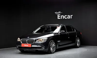 BMW 7-Series · 2011 год