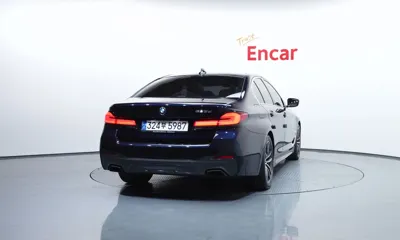 BMW 5-Series 2023, 61939 км, за 26158.92 USD
