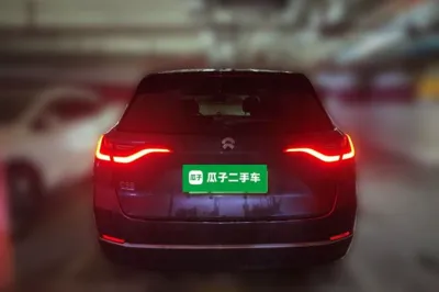 Nio ES8 2022, 60000 км, за 26121 USD