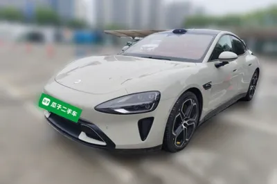 Xiaomi Auto SU7 · 2024 год