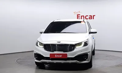 Kia Canival 2017, 142312 км, за 7466.14 USD
