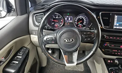 Kia Canival 2017, 142312 км, за 7466.14 USD - фото 13
