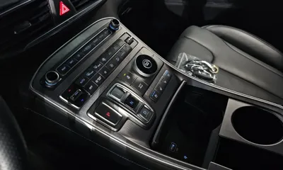 Hyundai Santafe 2022, 31614 км, за 21803.76 USD - фото 9